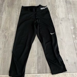 Nike Pro Cropped Legging